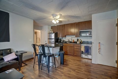 Surf and Surfside apartments and townhomes in Downtown Madison, WI. Fully Furnished, studio, one bedroom, 2 bedroom. Lake views. Managed by Wisconsin Management Company